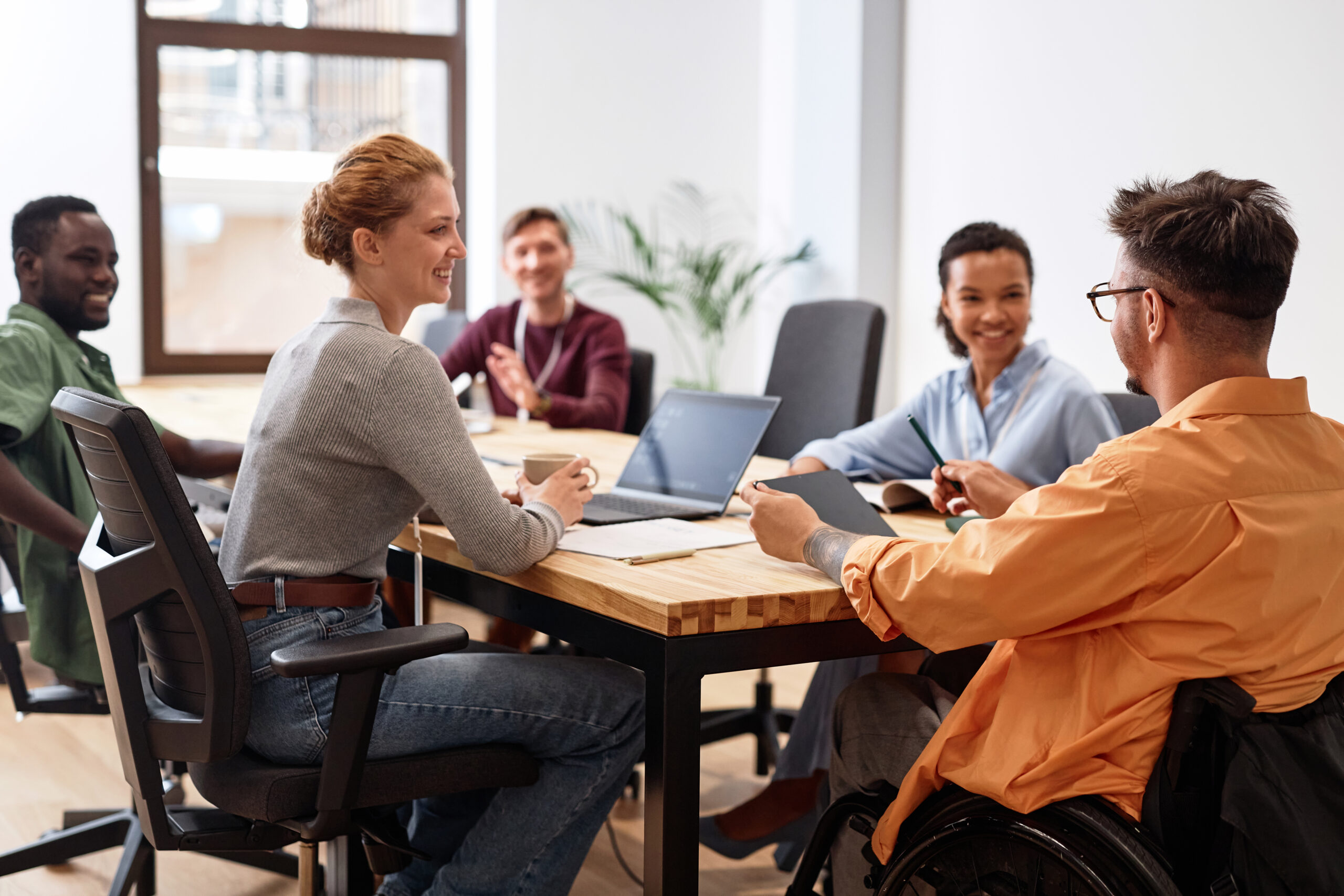 business people working in team at meeting